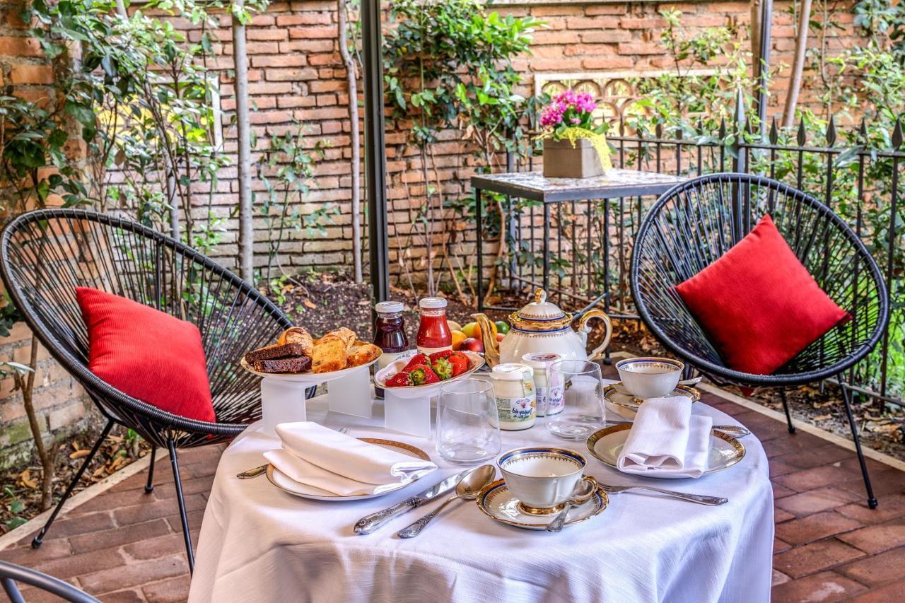 Mangili Garden Hotel Рим Экстерьер фото