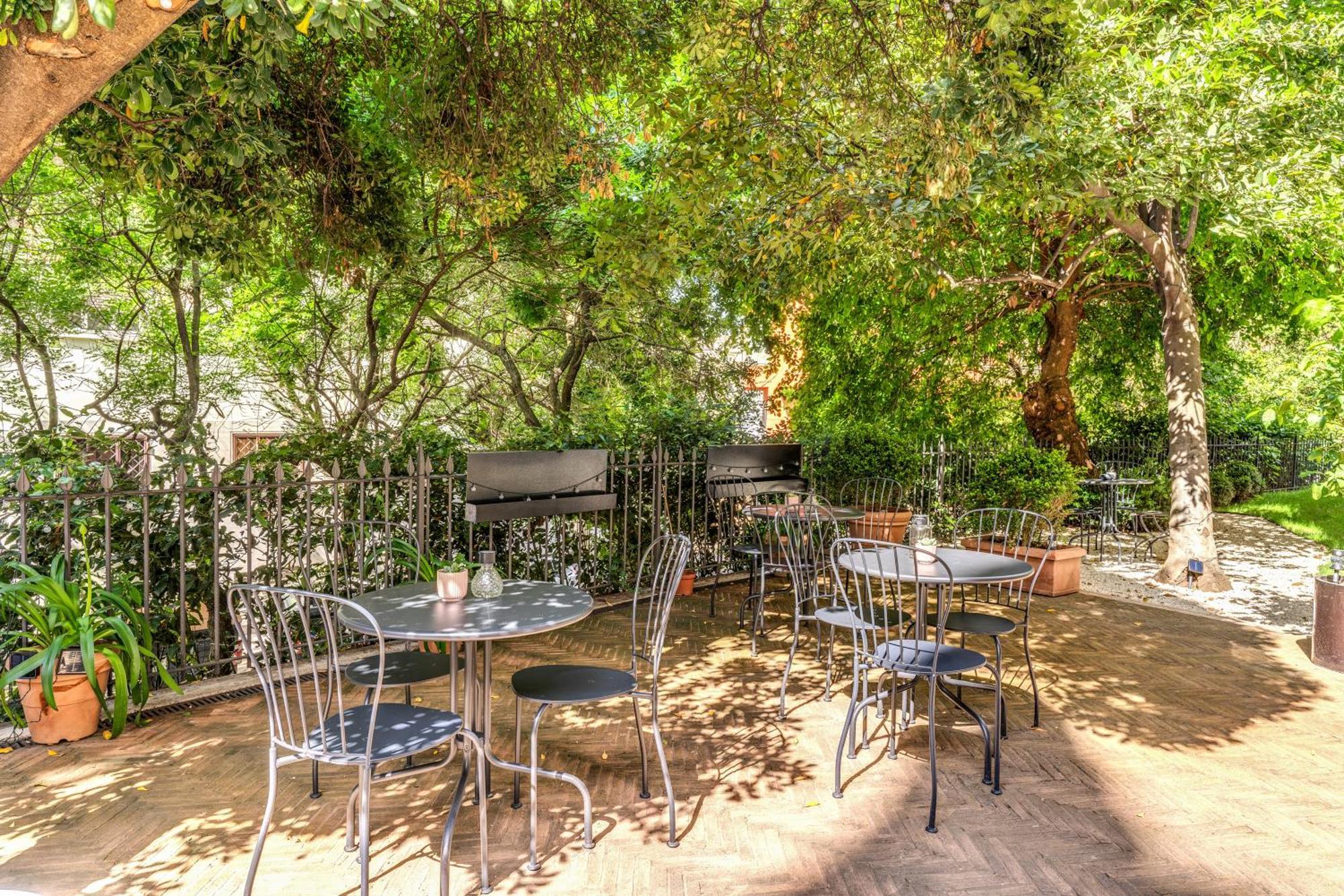 Mangili Garden Hotel Рим Экстерьер фото